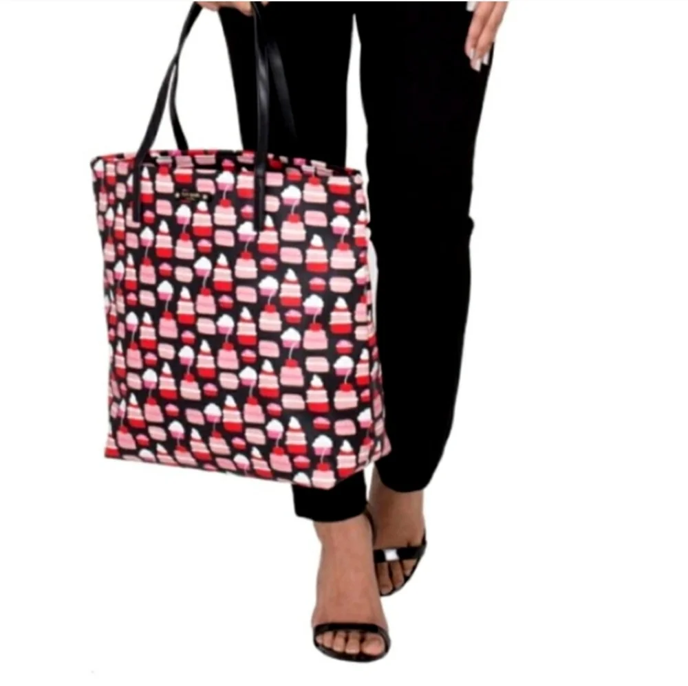 Kate Spade Cupcake Tote ♡
